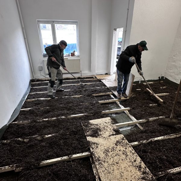 Seegras Schüttung Baustoff Bodendämmung